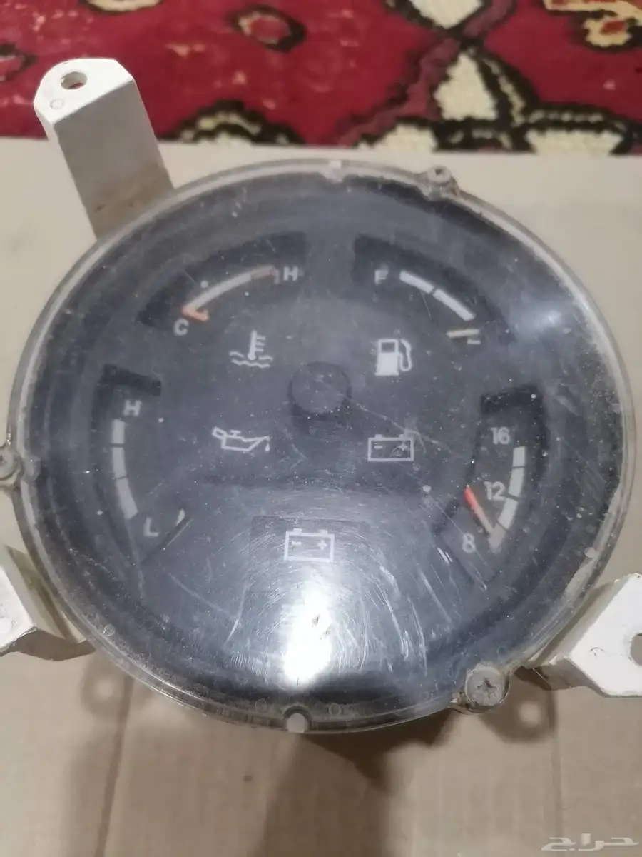 قطع غيار جيب صالون تايوتا قديم 16