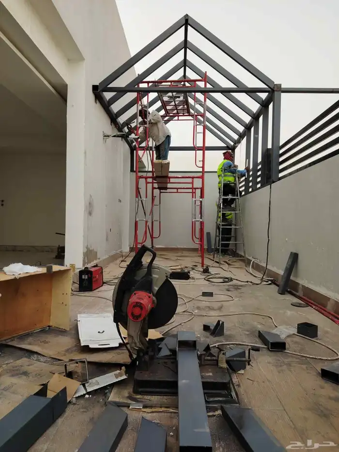 مظلات سواتر هناقرمستودعات تركيب سندوايش  بنل 1