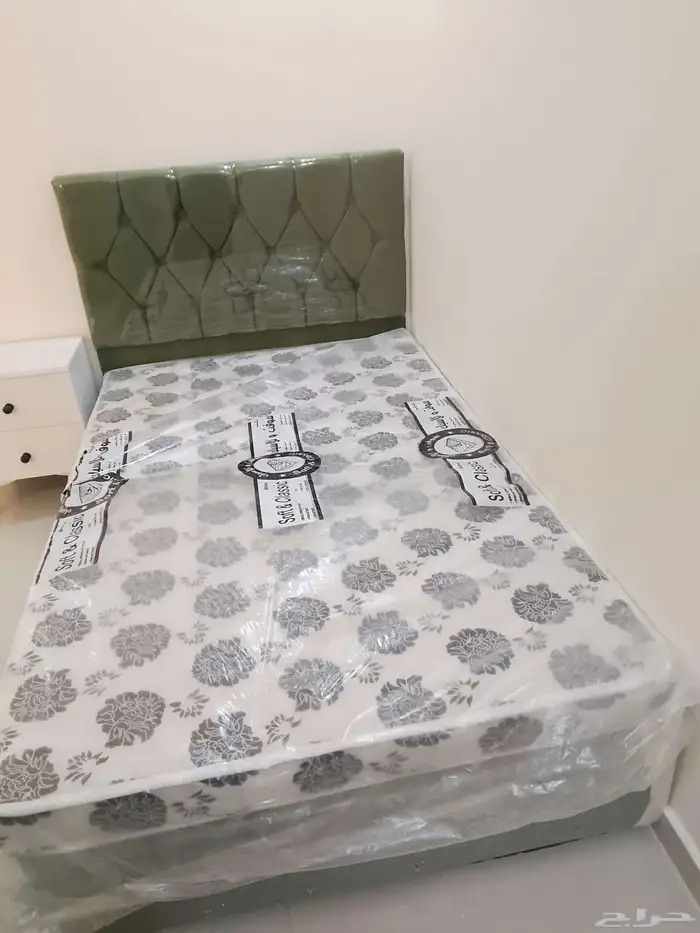 جديد نفر واحد سرير جديد نفرونص سرير موجود 0