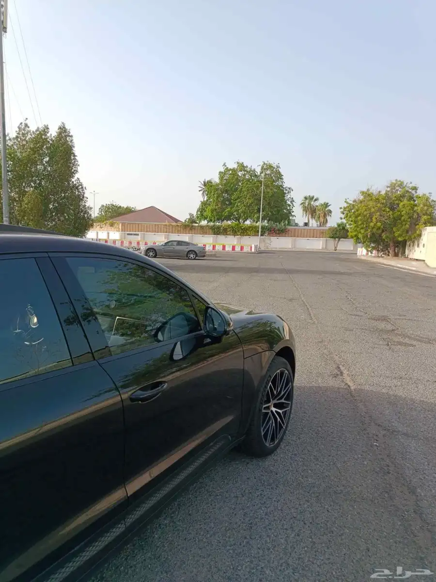 بورش ماكان 2022 16