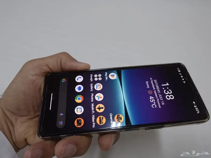 Xperia 1 IV  سوني اكسبيريا مارك 4 نظيف مع  كفر وحمايه 1