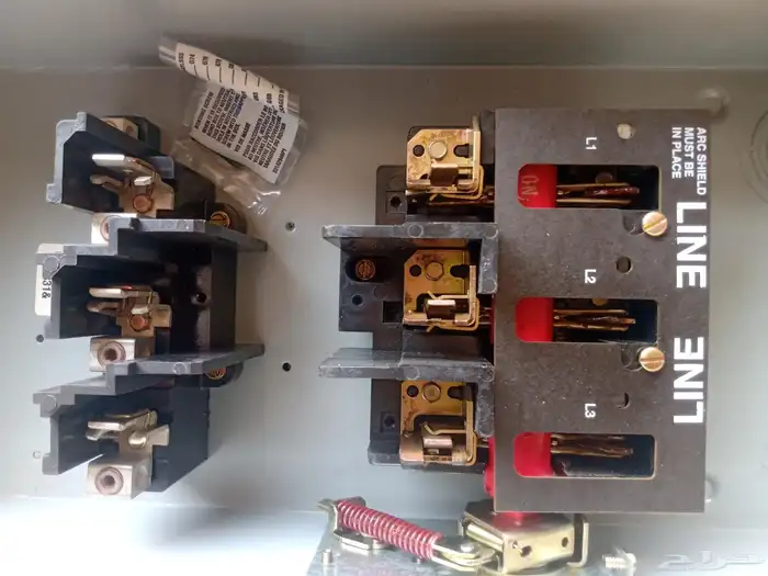 (Safety Switch) جونجوفر سوتش سكين قلاب كهرباء 14