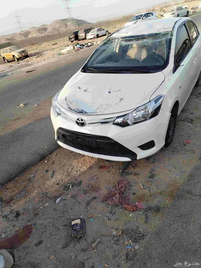 ياريس موديل 2015 تشليح جير تومتيك مكينه قطع غيار فقط قطع غي 3