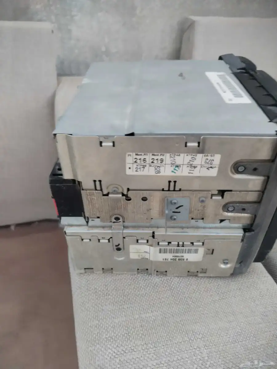 للبيع مسجل مرسيدسS فيكرا 99 2005شبه جديد 2