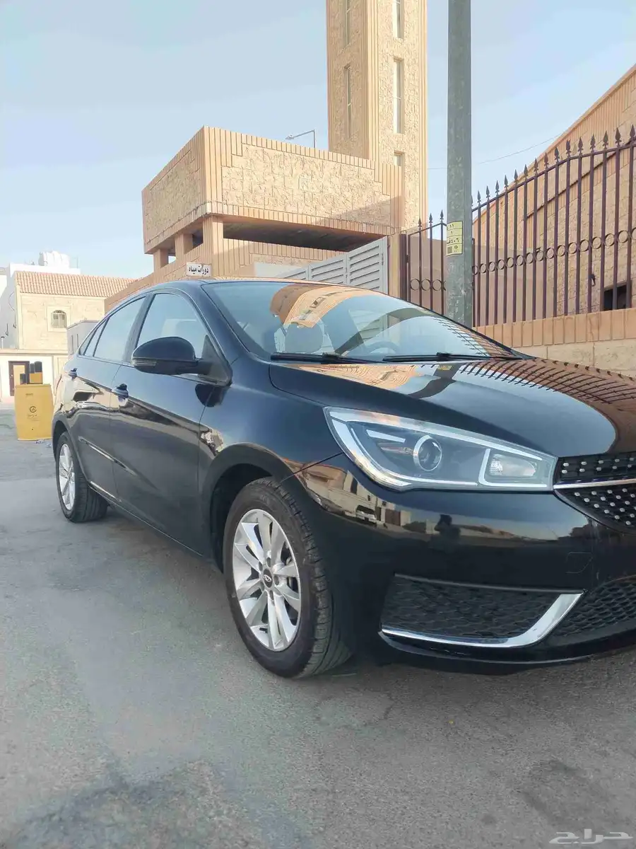 شيري اريزو 5 2023 2