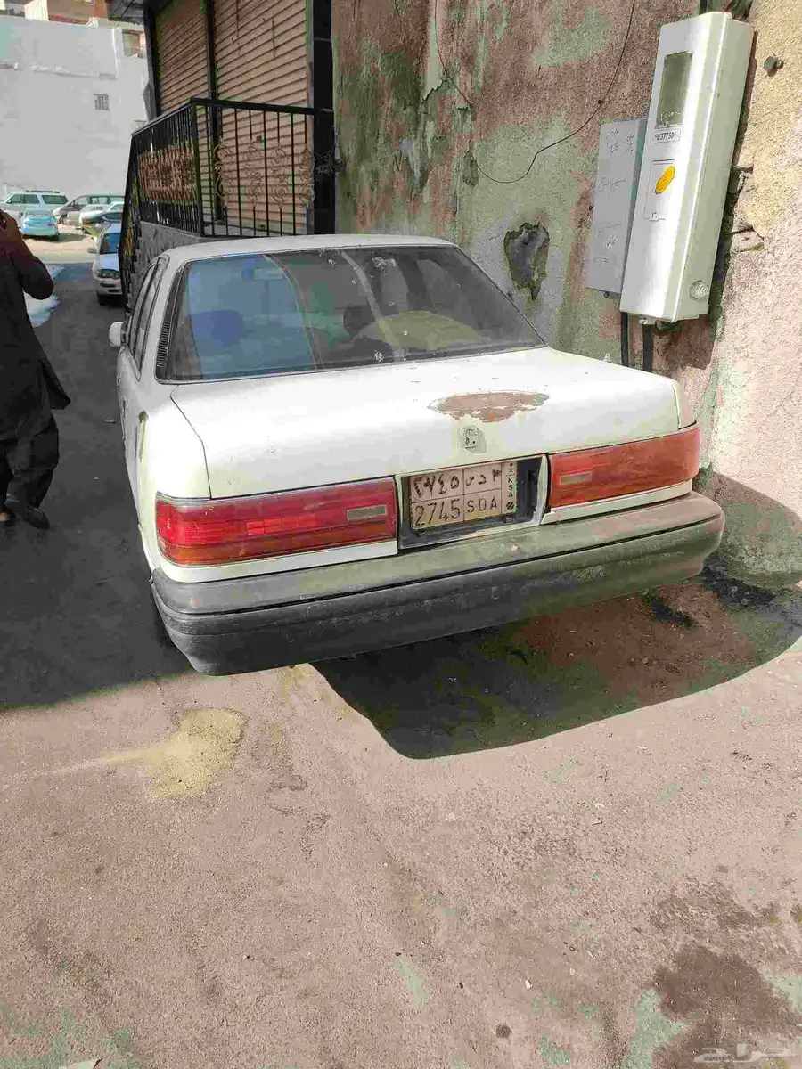 الخربان فيه شيء كربريتر وجه حقه خربان 0