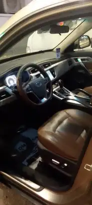 جيب جيلي اميجراند موديل 2017 فل كامل 0