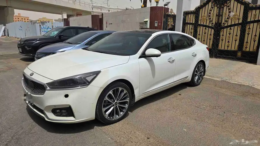 كيا كادينزا 2017 للبيعKia Cadenza 2017 5