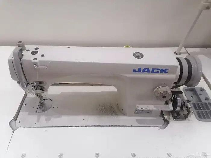 مكينه خياطه من طراز JACK 0