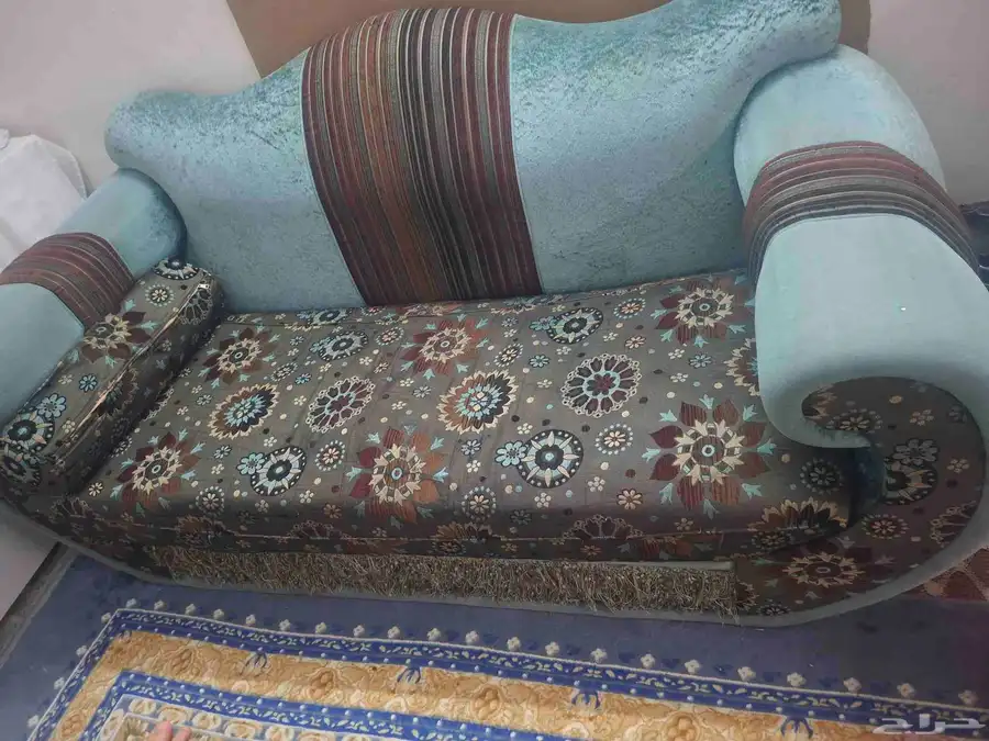 انتريه 2 كنبه و2 كرسي 2