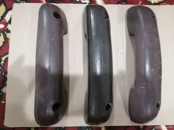 قطع غيار جيب صالون تايوتا قديم 2
