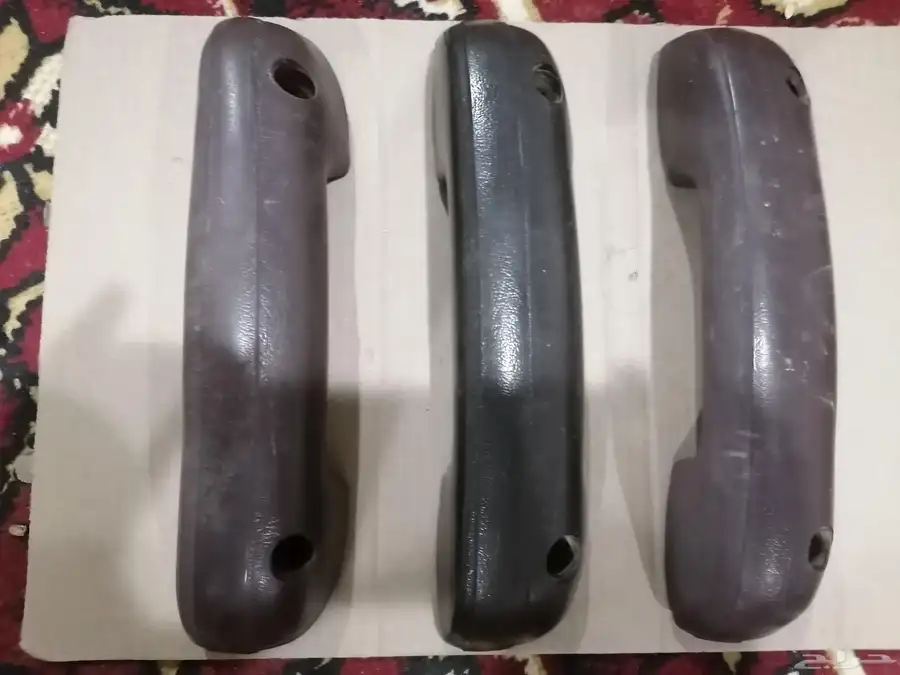 قطع غيار جيب صالون تايوتا قديم 2