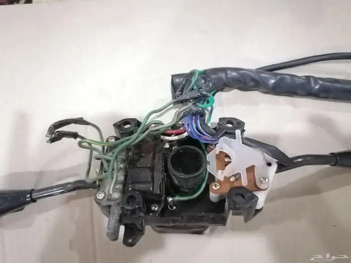 قطع غيار جيب صالون تايوتا قديم 20