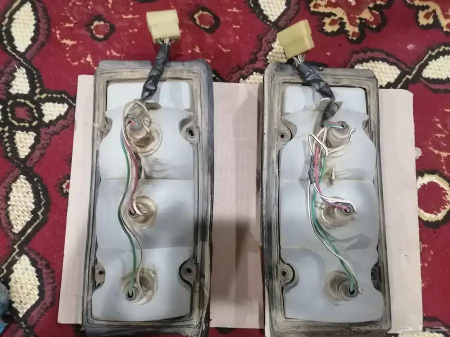 قطع غيار جيب صالون تايوتا قديم 10