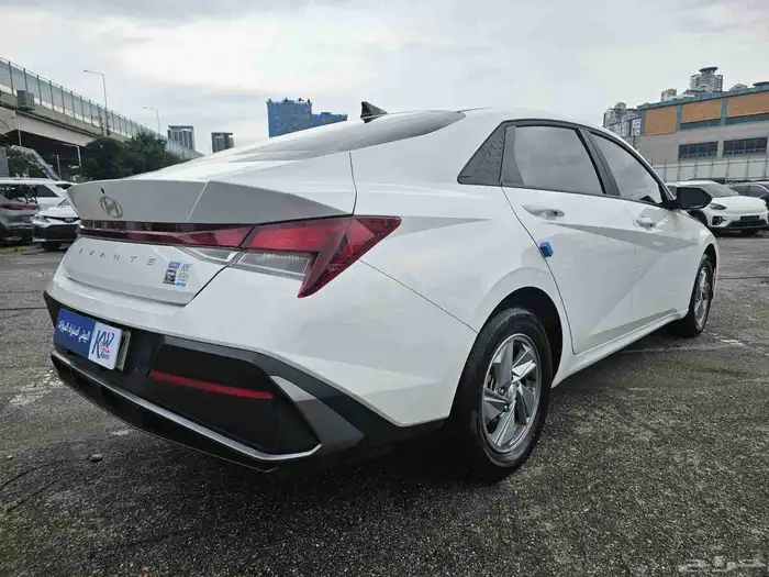 هيونداي النترا 2024 بنزين وارد كوريا 4