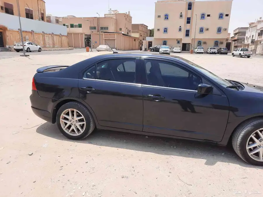 للبيع في الاحساء فورد فيوجن موديل 2011 السعر   22000 ريال قا 3