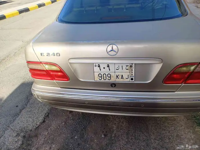 مرسيدس 2001 2