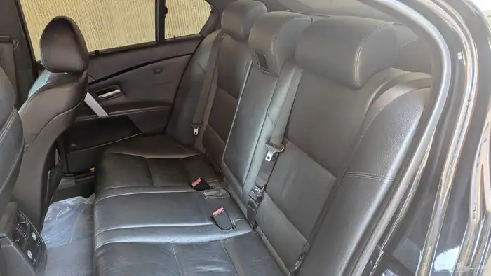 بي ام دبليو M5 E60 2006 12