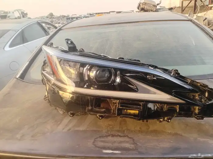 شمعه لكزز ES350. 2023 4