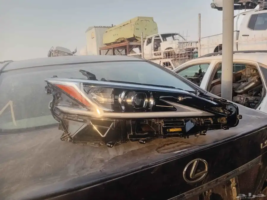 شمعه لكزز ES350. 2023 3