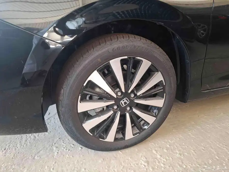 هوندا سيتي LX سبورت 2025 كاش او اقساط 4