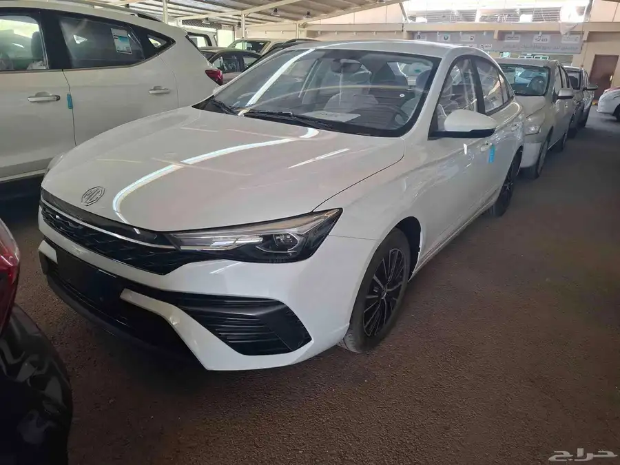 عرض خاص ام جي 5 - MG5 ستاندر موديل 2025 5