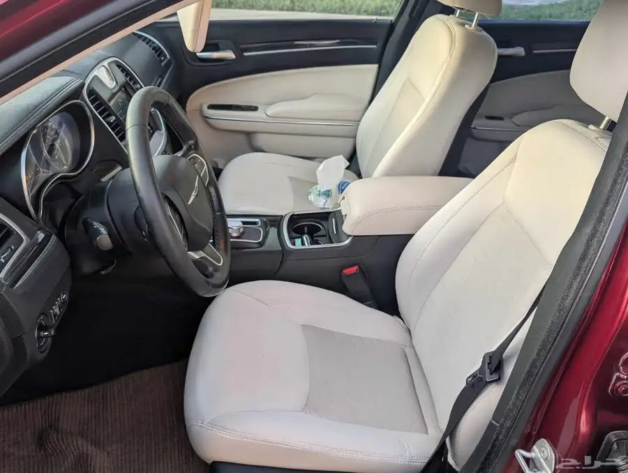 كرايزلر C300 ليميتد 2018 9