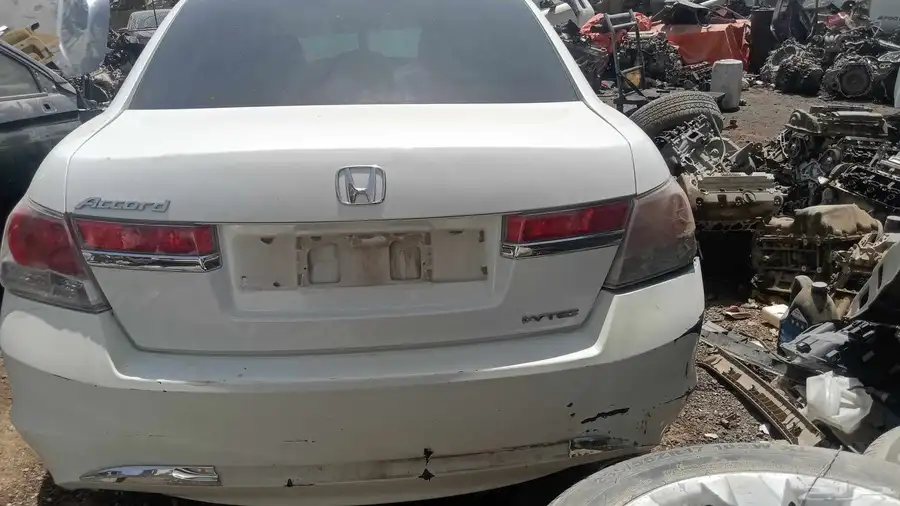 تشليح قطع غيار سيارات هوندا اكورد موديل 2012 0