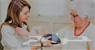 متاح الآن طاقم تمريض محترف لخدمتكم في كافة أنحاء المملكة 4