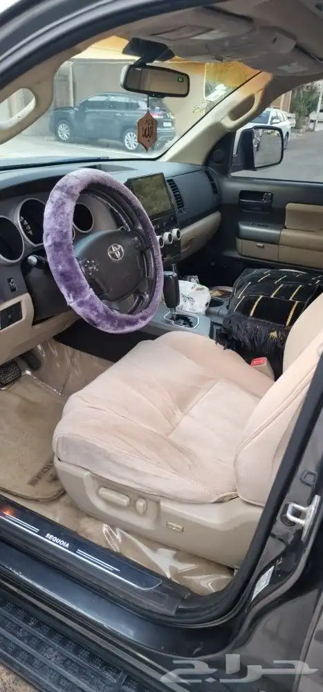 Toyota Sequoia 9
