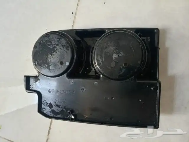 للبيع حامل اكواب شبح W140 1