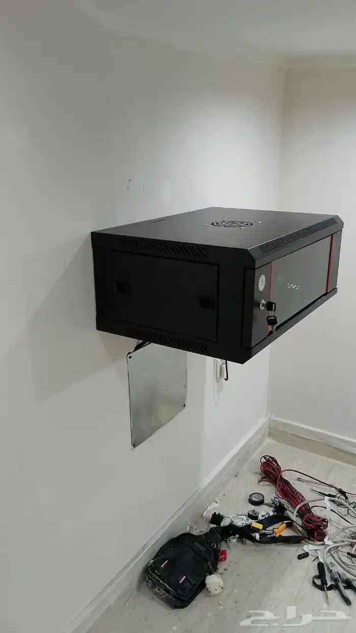 صيانة وتركيب مقويات الشبكة الواي فاي وأجهزة Access Point 2