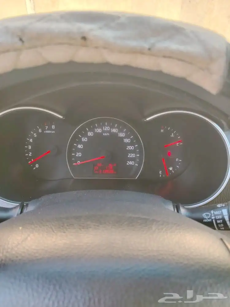 كيا سورينتو 2015 7
