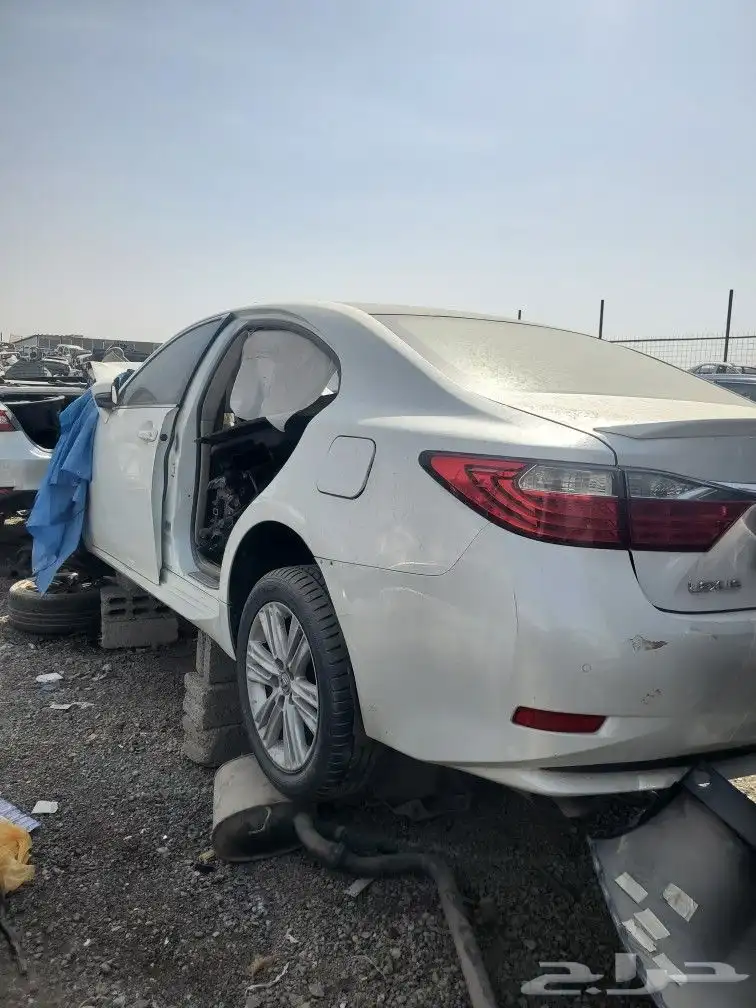 لكزز اي اس 350 تشليح 1