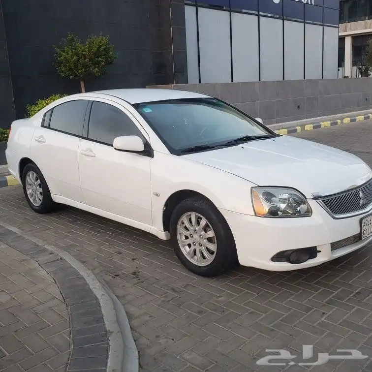 ميتسوبيشي جالنت 2010 نظيف 0