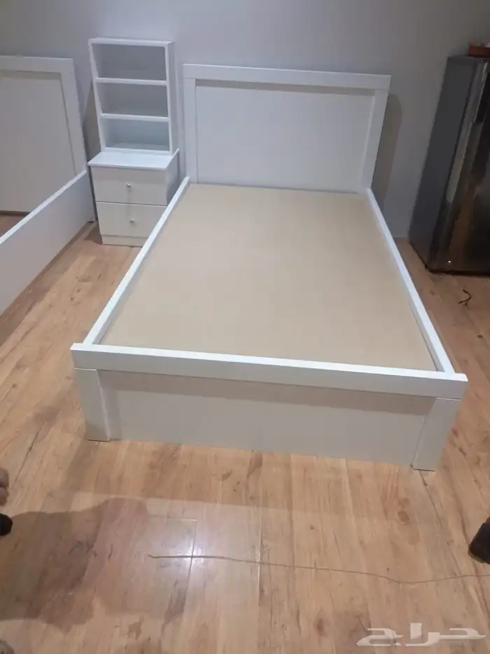 نجار محترف جميع أعمال النجارة 2