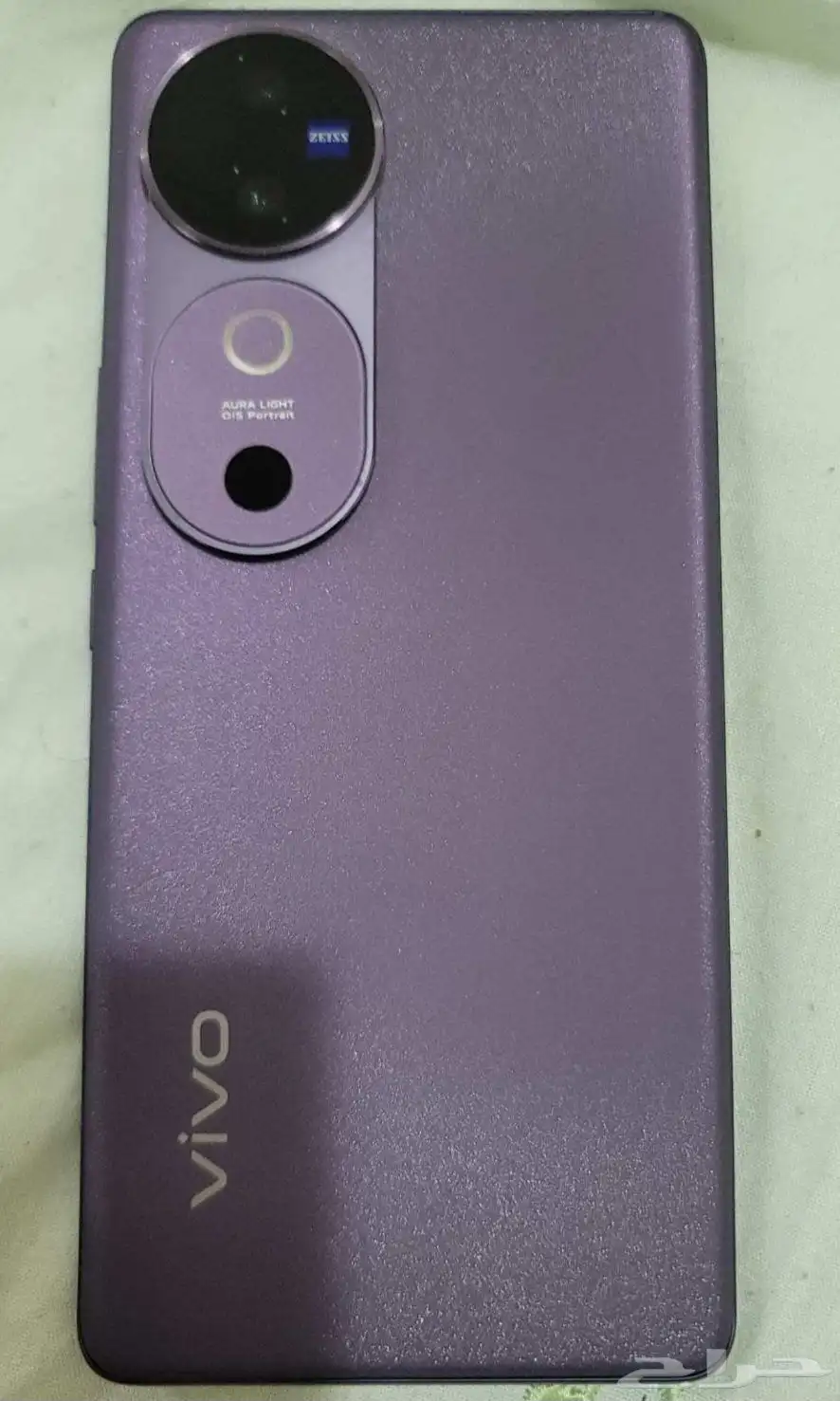 فيفو v40 5G 0