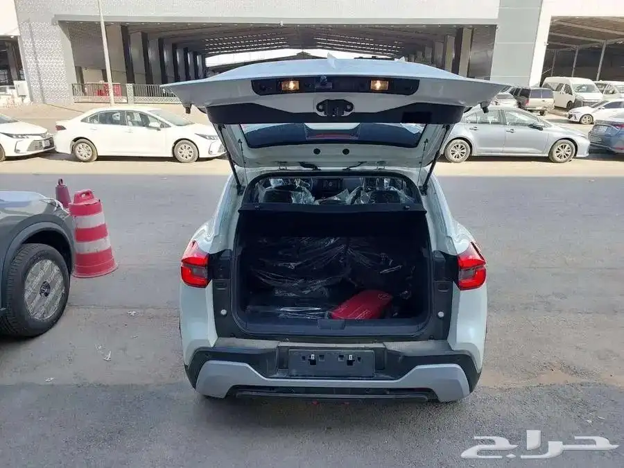 نيسان ماجنتيك فليت موديل 2025 8