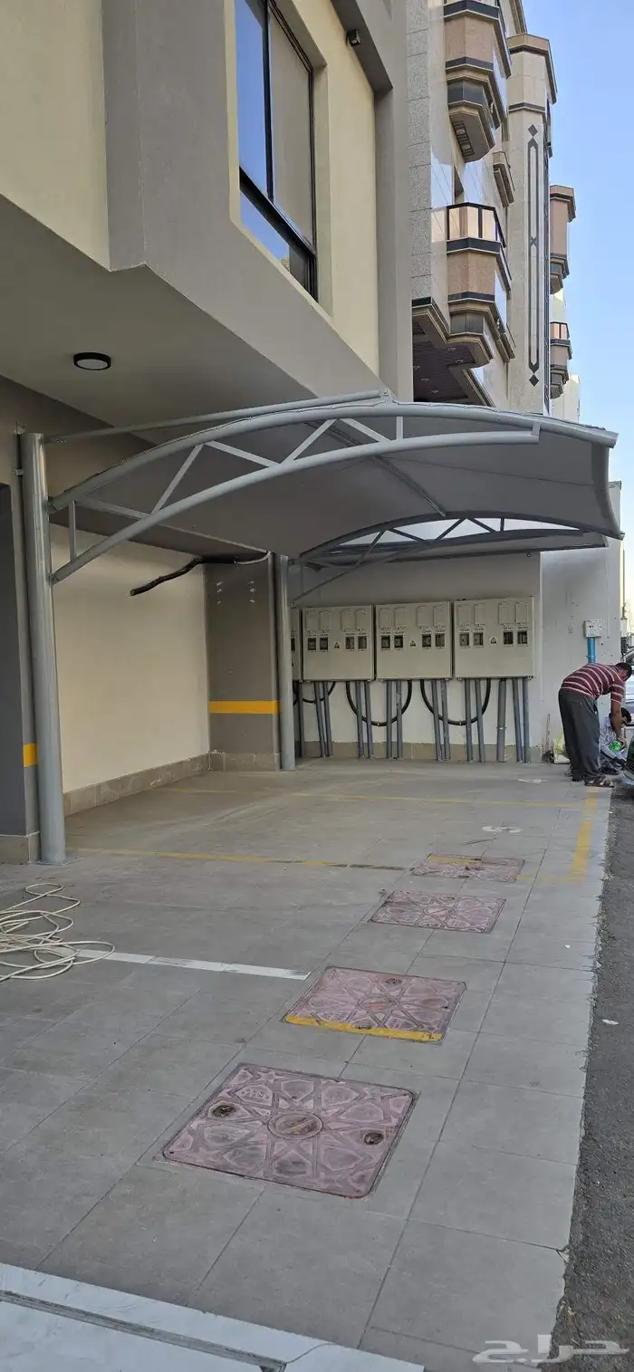 مظلات سواتر هناقرمستودعات تركيب سندوايش  بنل 9