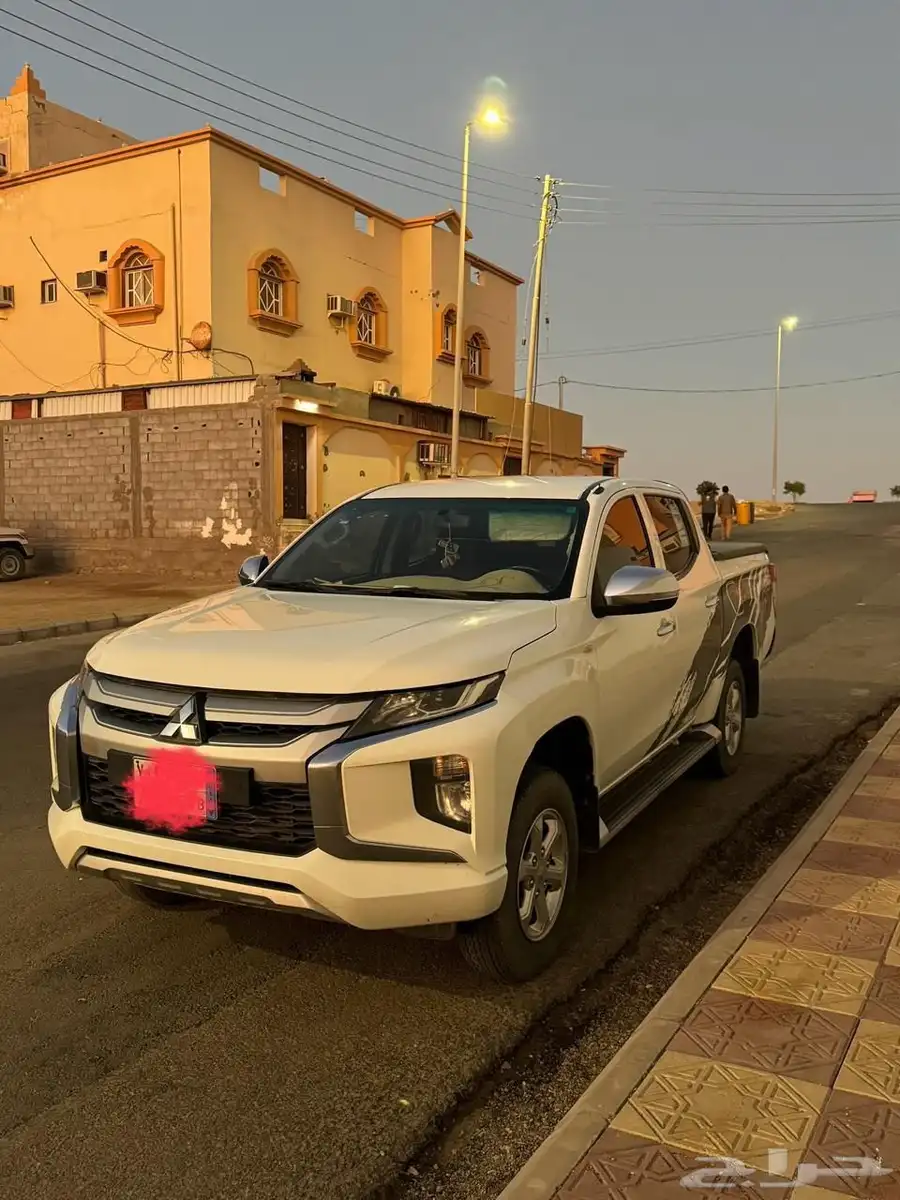 مستبيشي L200 مديل2022 0