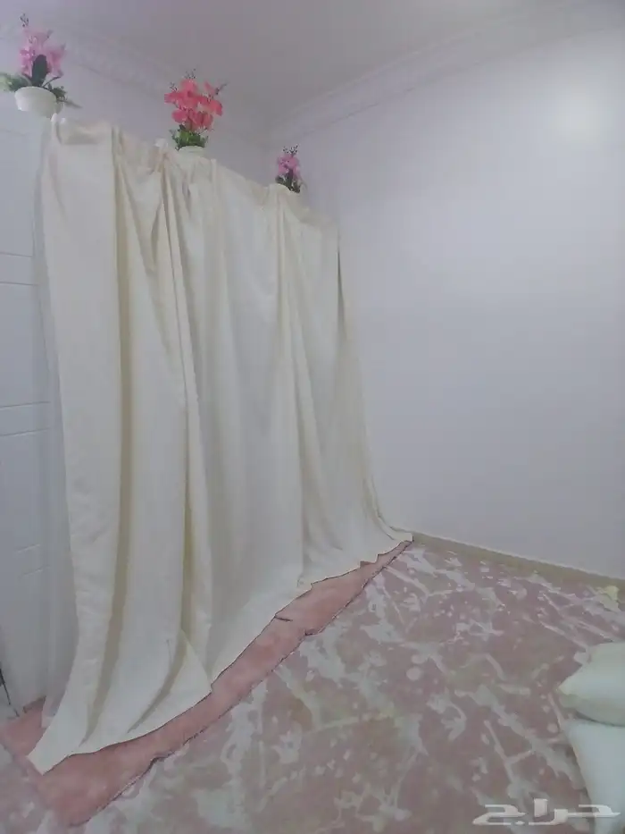 ستارة جديدة لم تستعمل مع ملحقاتها . 2