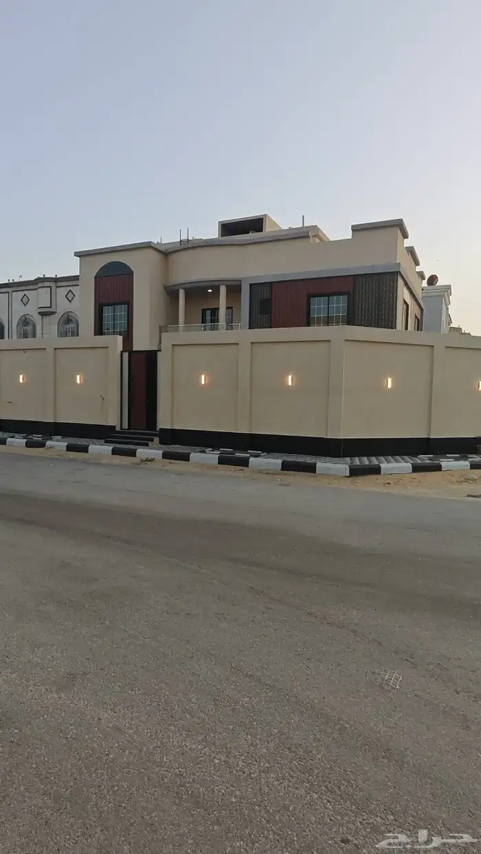 للبيع فيلا جديد في ضاحية الملك فهد الحي الرابع المجاور 6 3