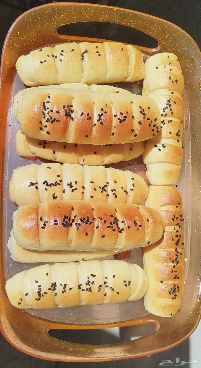 ميني بيتزا ..فطائر ..خليه نحل ..سينابون رول.بسكويت شاي. 3