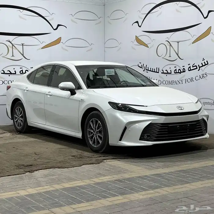تويوتا كامري E هايبرد تمويل جميع البنوك 6