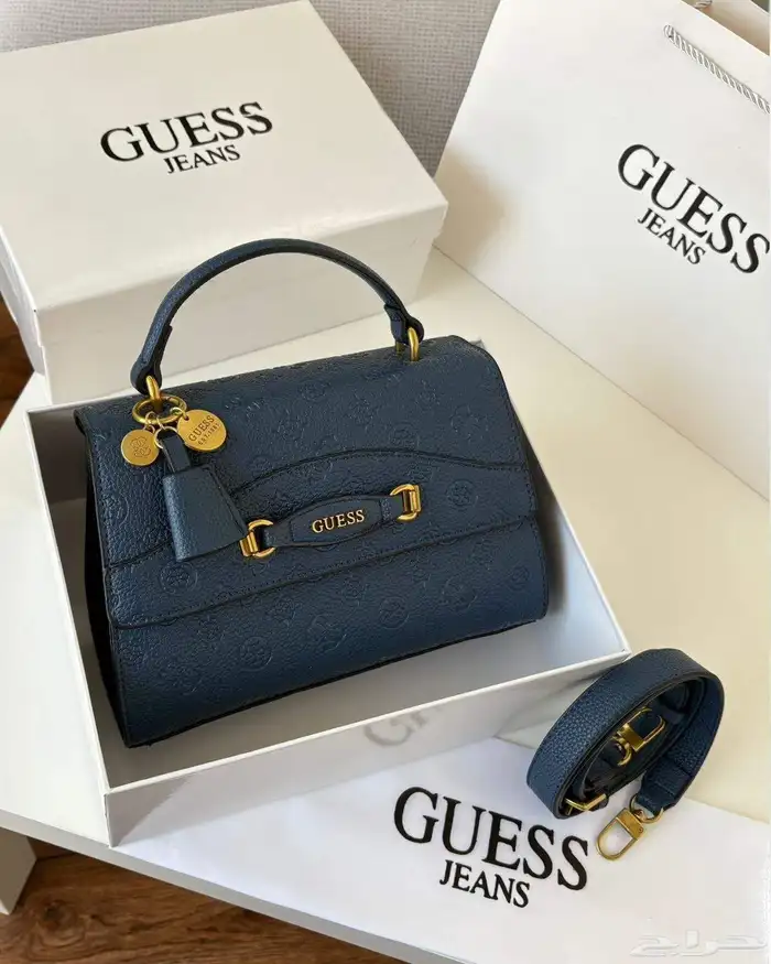 شنط هاي كوالتي برادا وشانيل وجيس شامل التوصيل والشحن 6