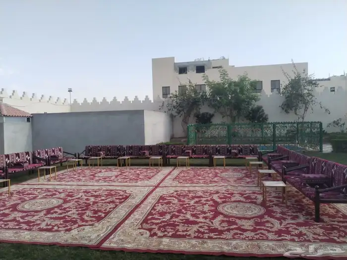 تاجيركراسي طاولات اخيام 3