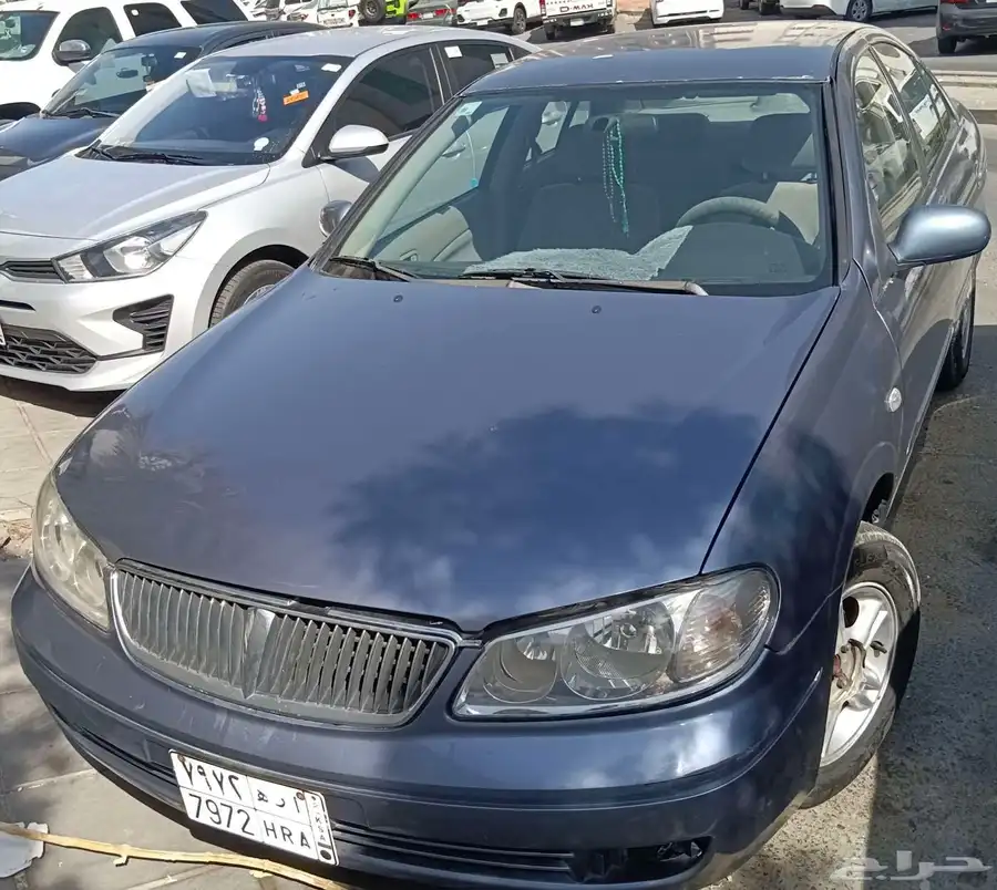 Nissan Sunny 2003 3