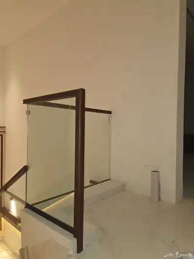 زجاج سكريت index