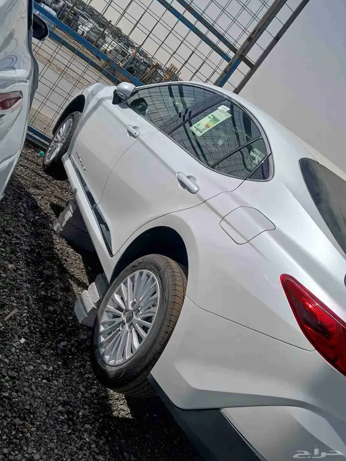 تويات كامري 2025 1