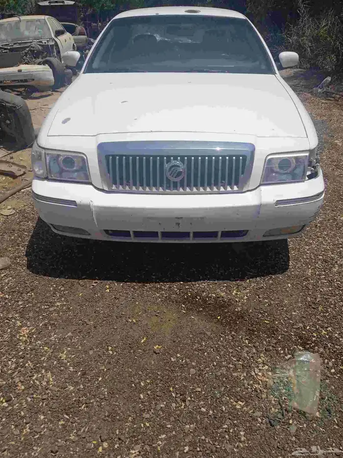 قطع غيار فورد مركيز وفيكتوريا 2010 2